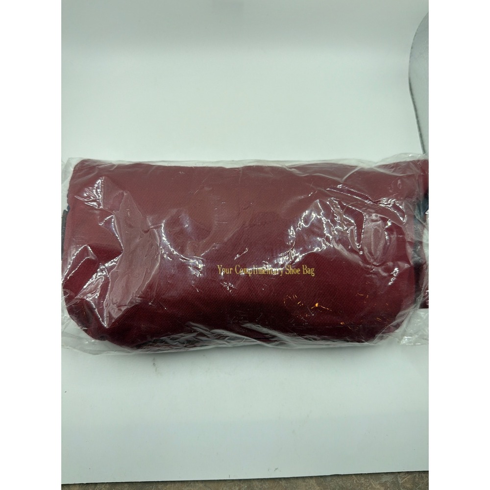 SAS EuroClass Airline Travel Amenity Kit Burgundy Shoe Bag Socks Eye Mask Set
